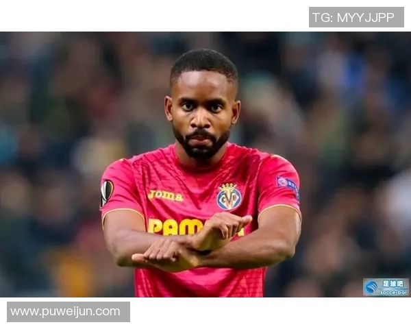 当红足球球星兼职送快递引发热议球迷纷纷感叹人生百味